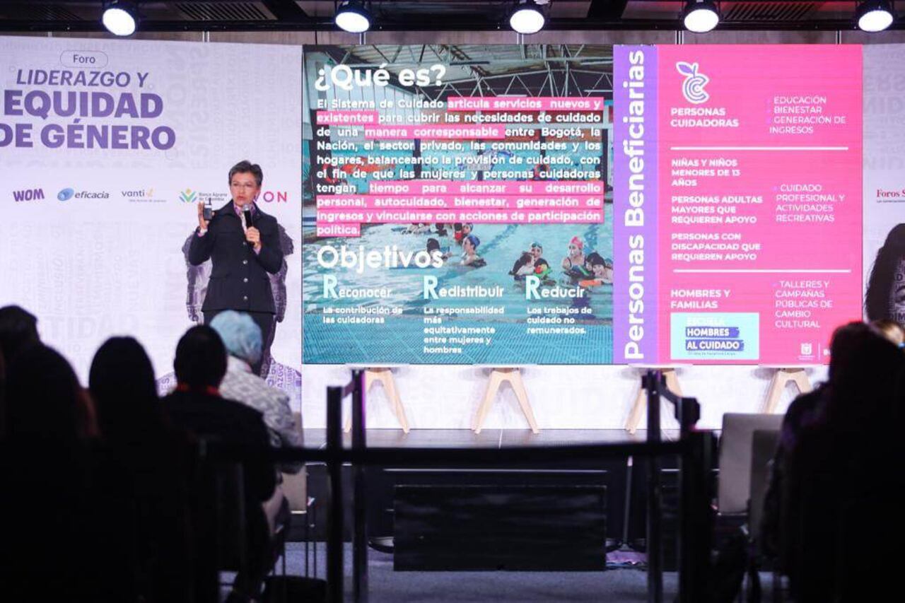 La Alcaldesa Claudia López destacó los avances de su administración con el sistema del cuidado en Bogotá