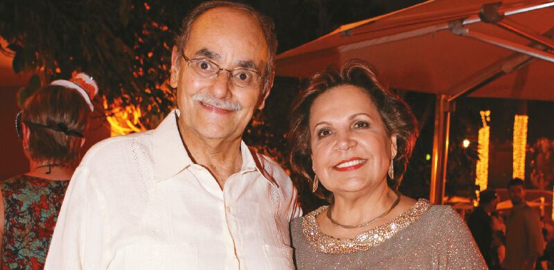 Horacio Serpa y Rosita de Serpa.