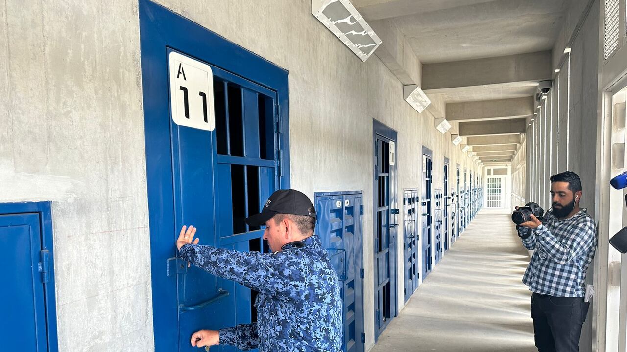 El Instituto Nacional Penitenciario y Carcelario –INPEC- nuevo pabellón de máxima seguridad de Girón, Santander.