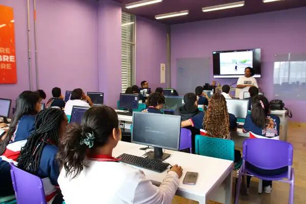 Alcaldía de Cali ofrece 16 mil becas para tecnología