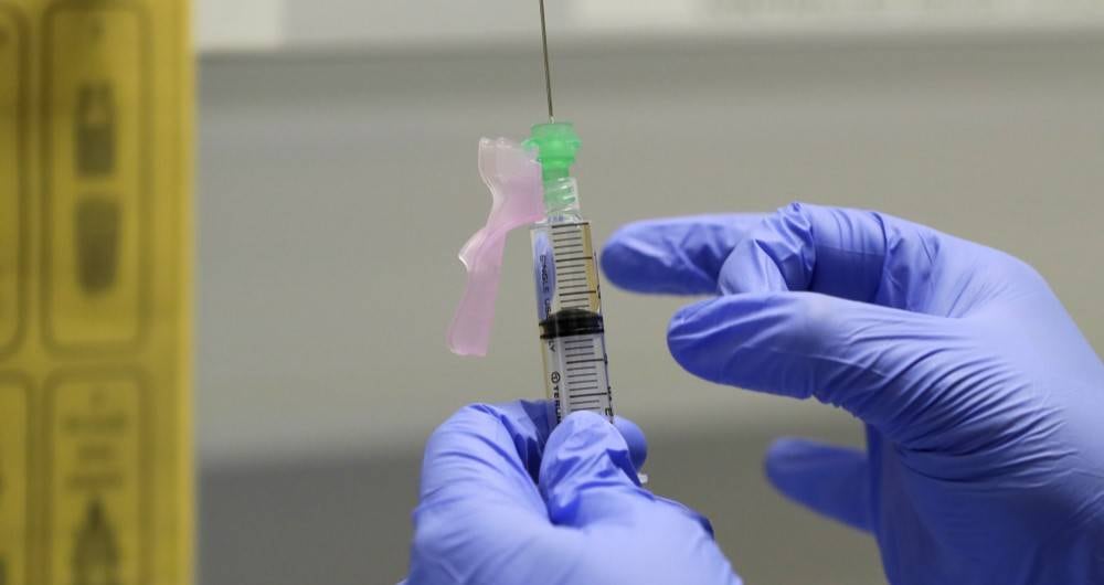 Vacuna covid-19, Reino Unido, AP