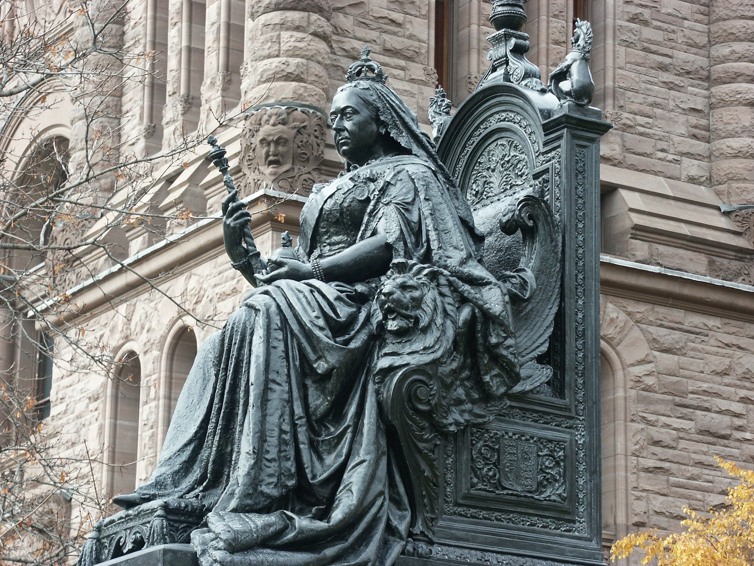 Estatua de la reina Victoria, Canadá