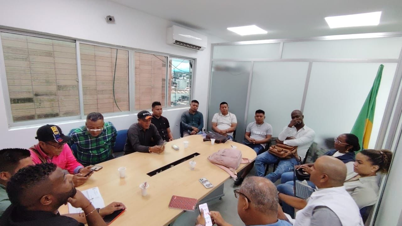 Reunión para levantar el bloqueo en la vía Pereira - Quibdó