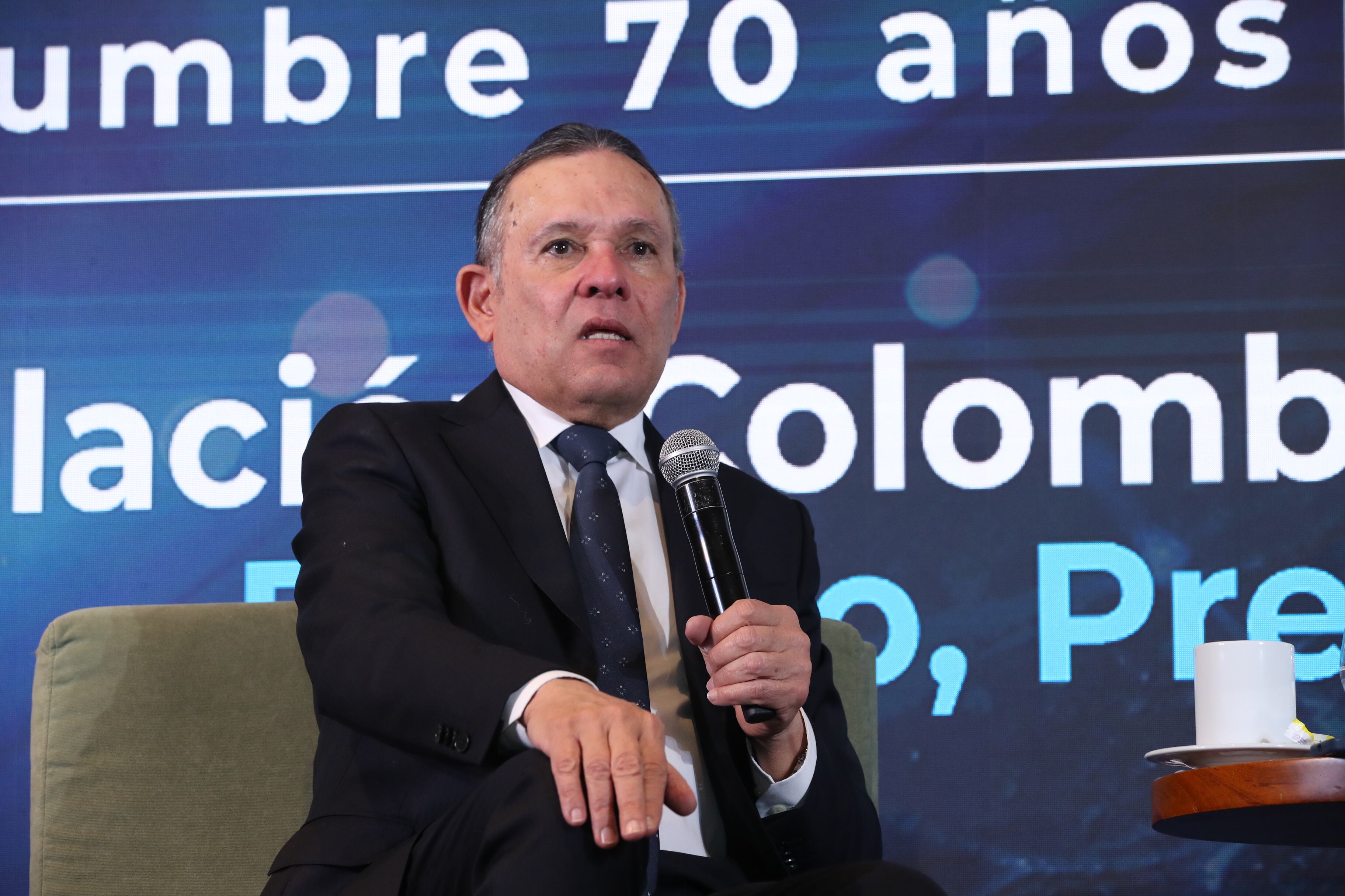 Seguridad y defensa nacional AmCham Colombia