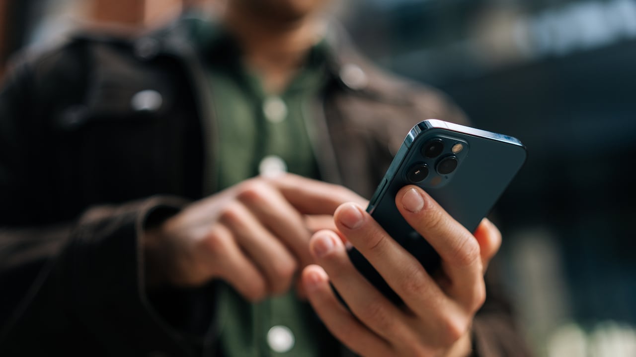 Modos como el ahorro de energía pueden estar frenando el rendimiento del dispositivo.