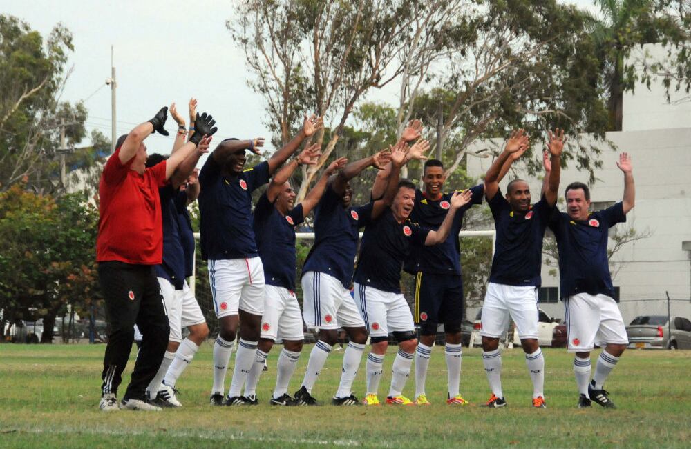 El bailecito con que el onceno colombiano celebró el primer gol.