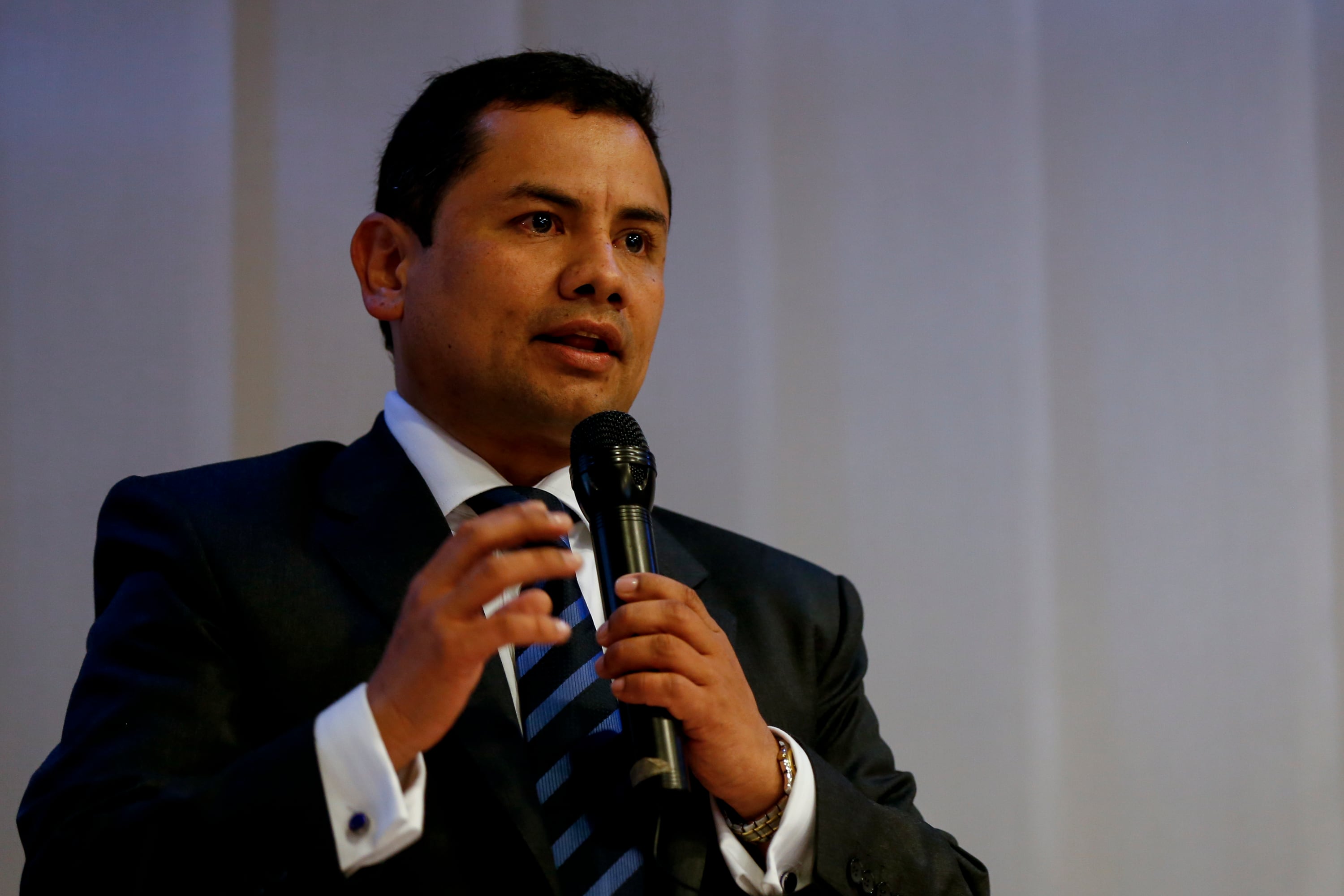 Rafael Guarín, exconsejero presidencial para la Seguridad Nacional, analiza los diálogos del Gobierno Petro con el Clan del Golfo.