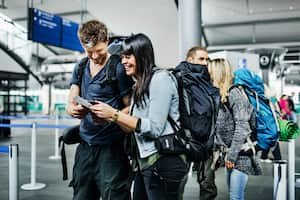 Turistas y viajeros.