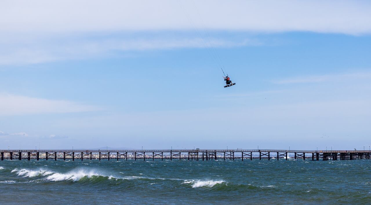 Peligro en la costa de California, EE.UU.: emiten alerta por vientos intensos y oleaje extremo