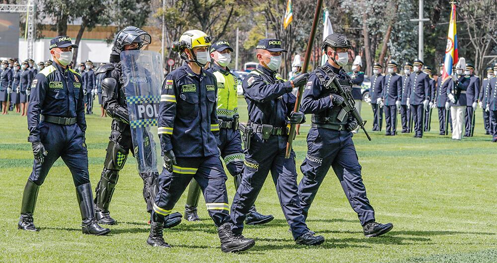 Los policías llevados a Estados Unidos están entre la espada y la pared.