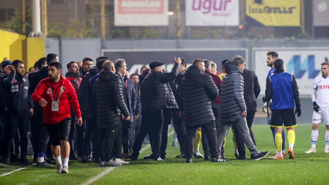 Bochornosa situación en el fútbol de Turquía.
