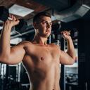 Hombre ejercitándose