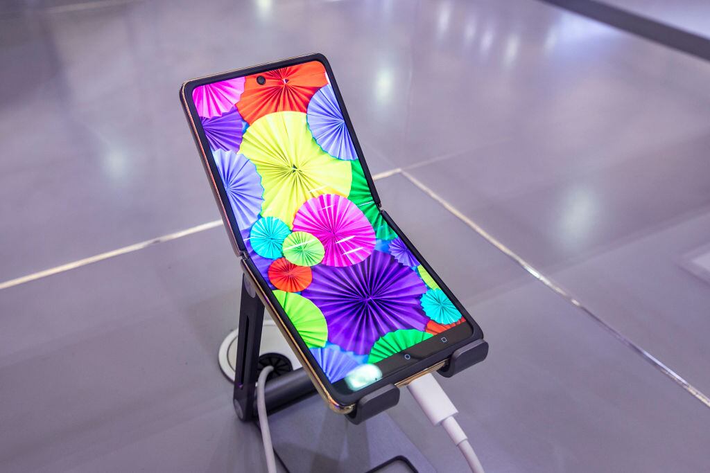 Los smartphones plegables representan la nueva era de teléfonos inteligentes.
