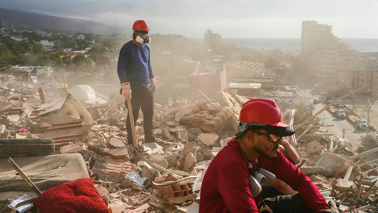 Las autoridades concentran ahora sus esfuerzos en la remoción de escombros y la reconstrucción de las zonas devastadas por los terremotos.