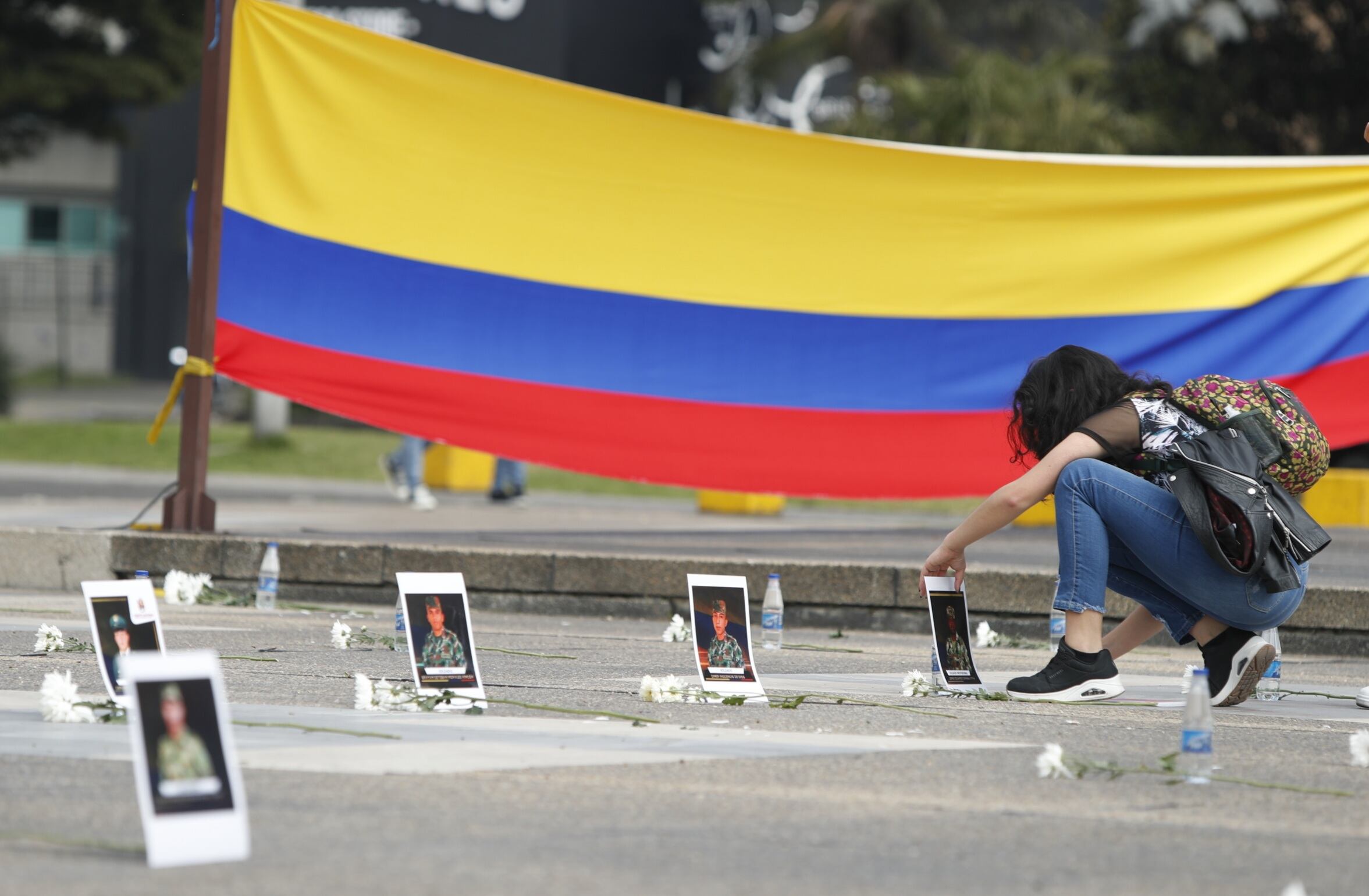 Plantón por la Fuerza Pública José Jaime Uscátegui