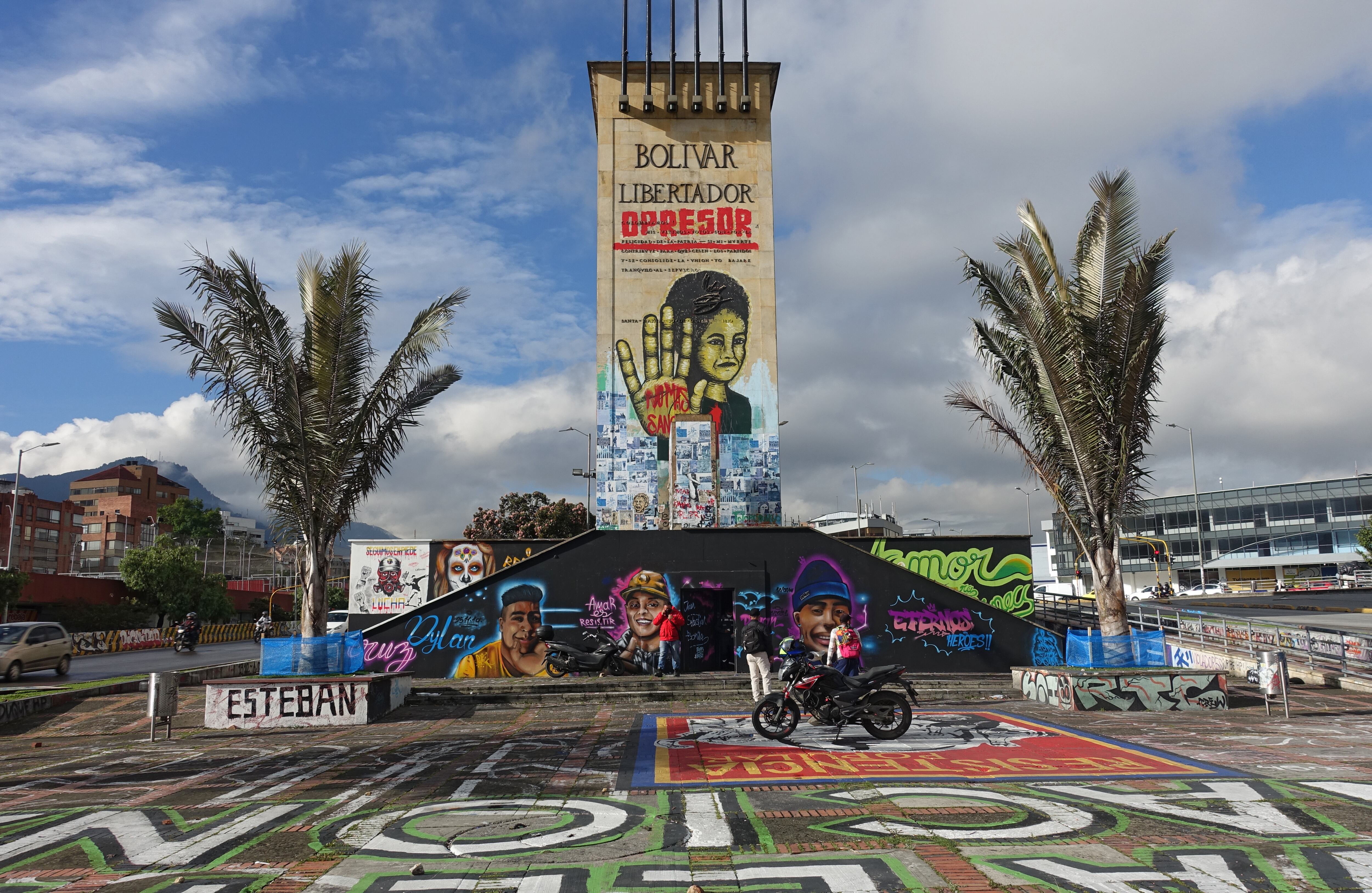 el monumento a Los Héroes