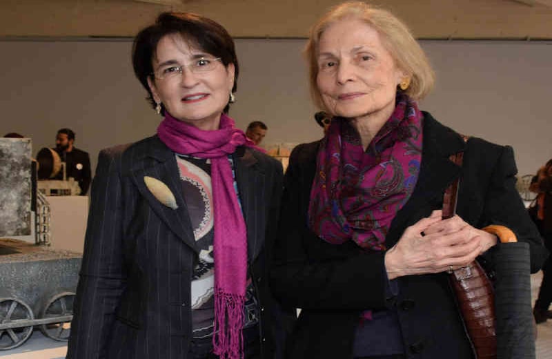 Gabriela Febres-Cordero y Poly Mallarino.