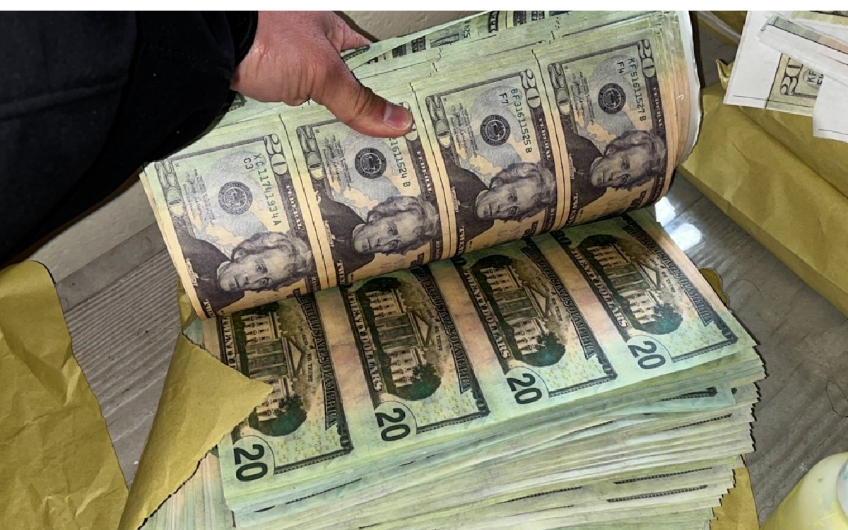 En un inmueble de Ipiales (Nariño) tendría en funcionamiento un centro de falsificación de
divisas