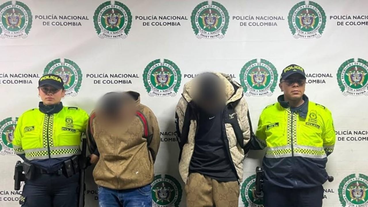 Las dos personas fueron capturadas en flagrancia.