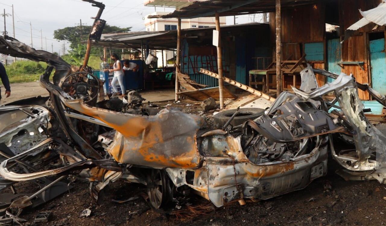 El 25 de abril de 2022 ya un carro bomba había explotado en la ciudad de Guayaquil y también afectó varias viviendas alrededor.