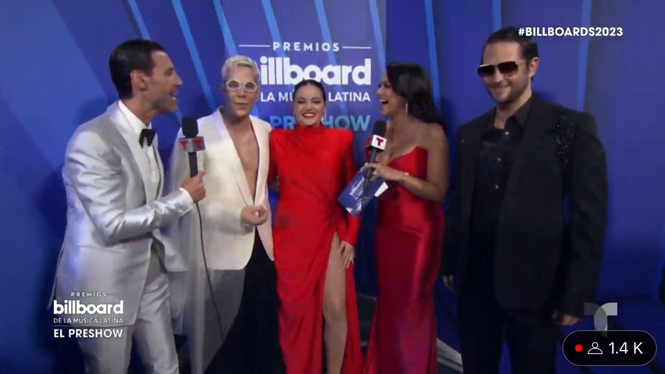 Durante su paso por la alfombra azul, Maite Perroni contó que se siente emocionado y agradecida por el apoyo de su familia en el tiempo de la gira.