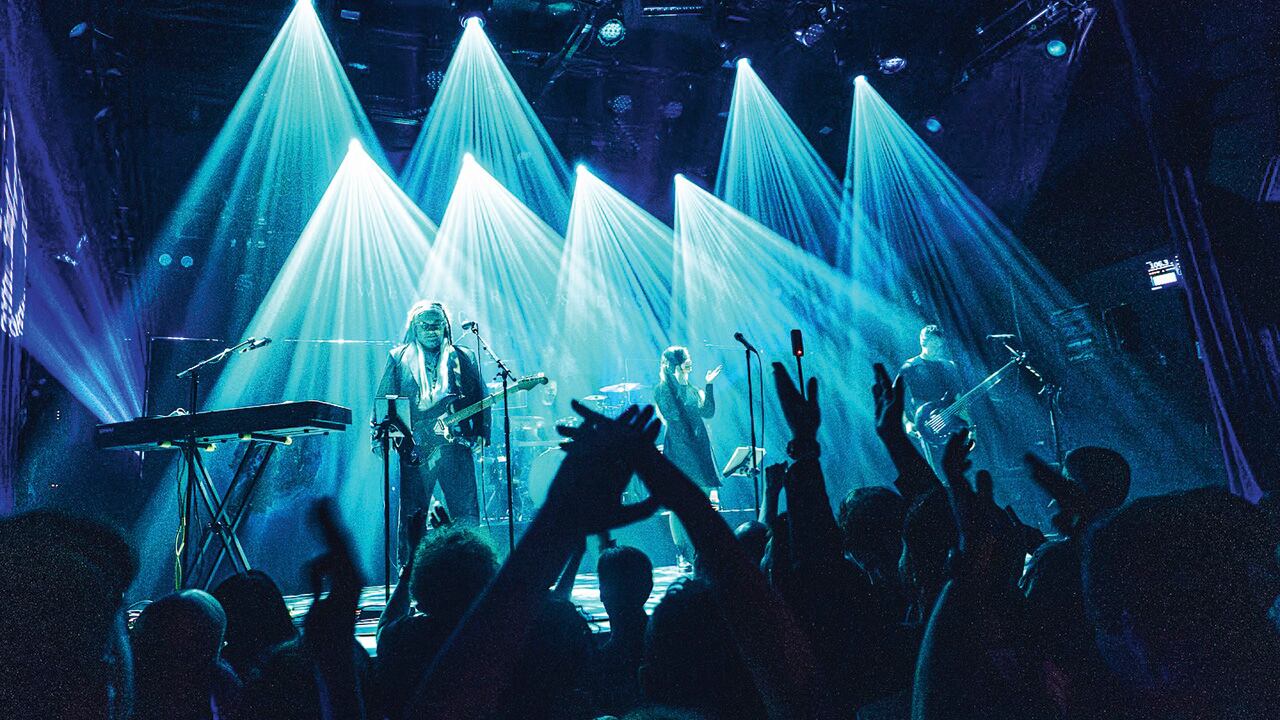 Daniel Cavanagh, Daniel Cardoso, Soraia Silva y André Marinho son Weather Systems en 2026.