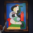 Esta es una de las obras que dejó para simpre el artista Pablo Picasso con su obra 'la mujer con reloj'. /Foto ANGELA WEISS / AFP)
