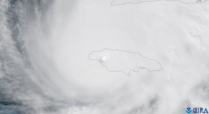 La isla de Jamaica vivió el impacto del huracán Melissa, que provocó interrupciones y daños visibles en varias regiones.