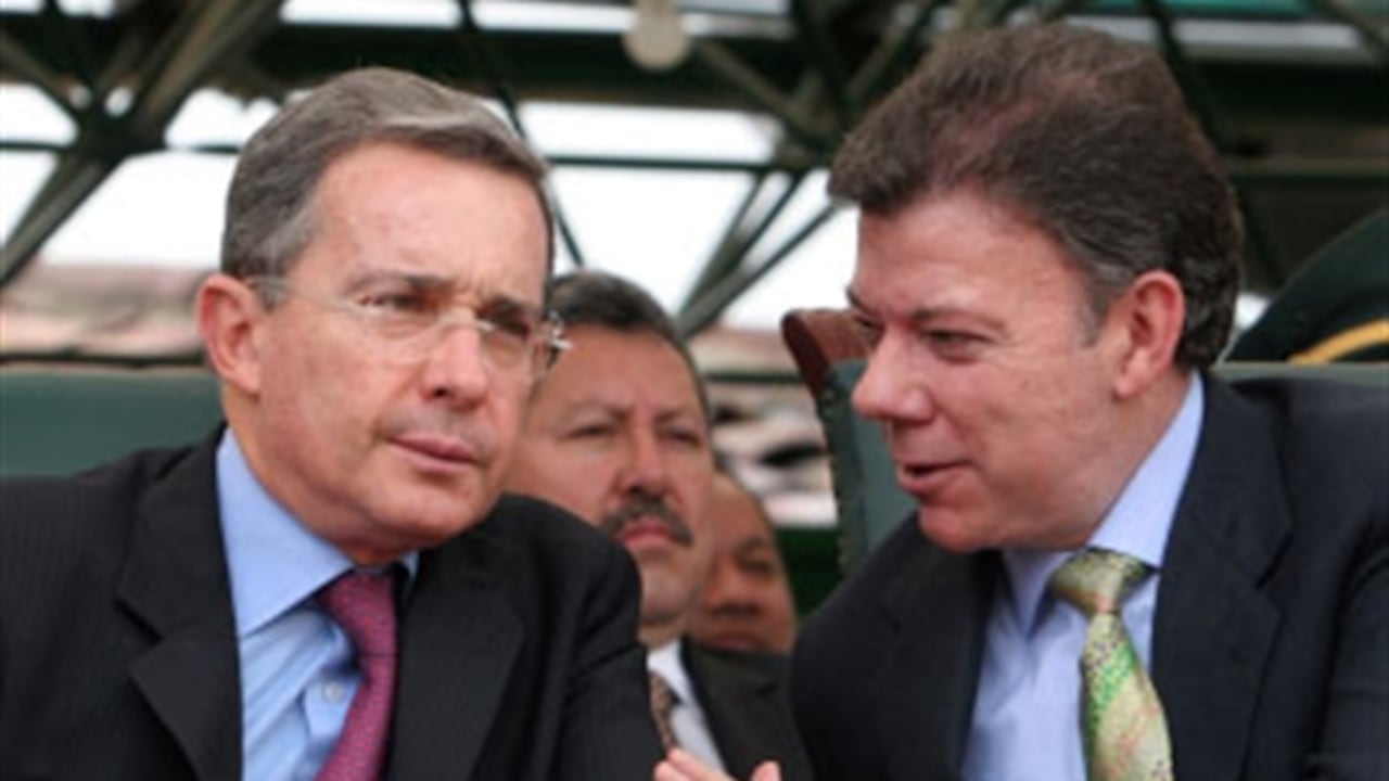 Álvaro Uribe y Juan Manuel Santos.