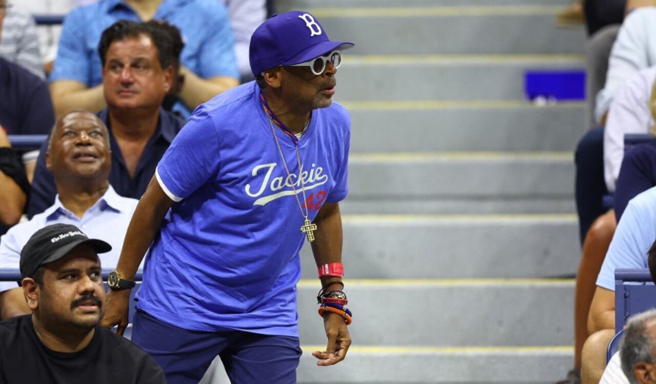 El director Spike Lee en el partido de Serena Williams en el US Open 2022