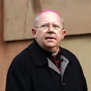El Vaticano anunció el 11 de noviembre de 2022 la apertura de una investigación preliminar tras las revelaciones de un nuevo escándalo de agresión sexual por parte del cardenal francés Jean-Pierre Ricard, antiguo obispo de Burdeos, que fue nombrado cardenal por el Papa Francisco en 2016 y que admitió "conducta reprochable con una niña de 14 años" hace 35 años. (Foto de Patrick HERTZOG / AFP)