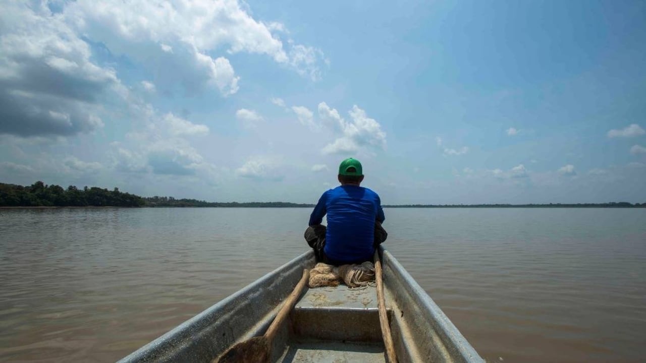 Las aguas de la ciénaga San Silvestre, en Santander, abastecen del vital líquido a más de 300.000 habitantes del Magdalena Medio. Foto: Pilar Mejía / Semana.