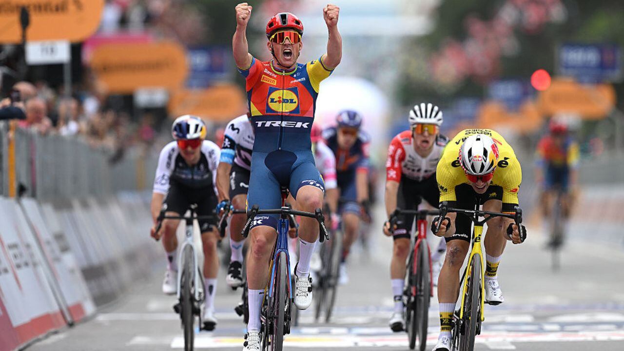 Imagen de la etapa 1 del Giro de Italia 2025.