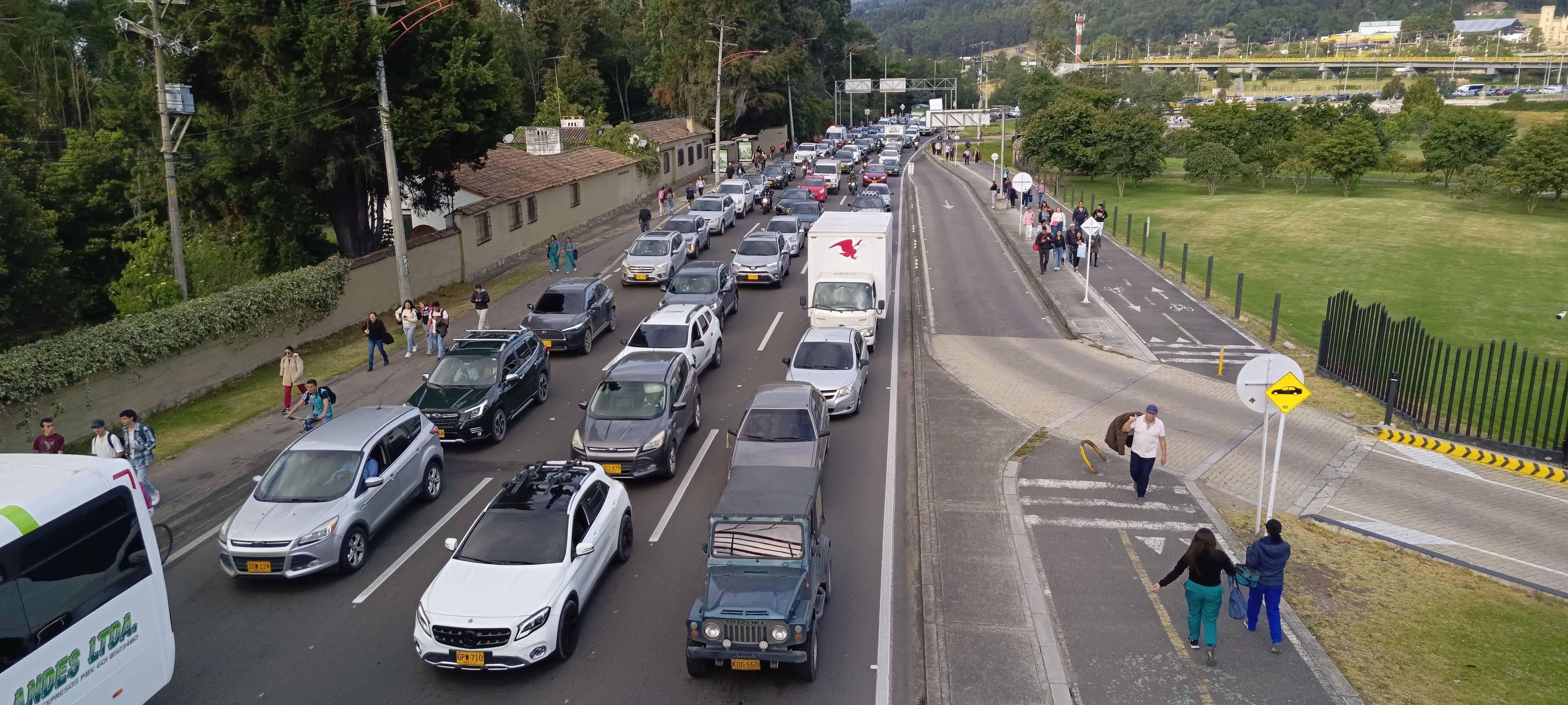 Paro de transportadores en Chia