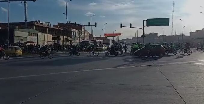 Los manifestantes se dispersaron y se logró recuperar la movilidad en el sector.