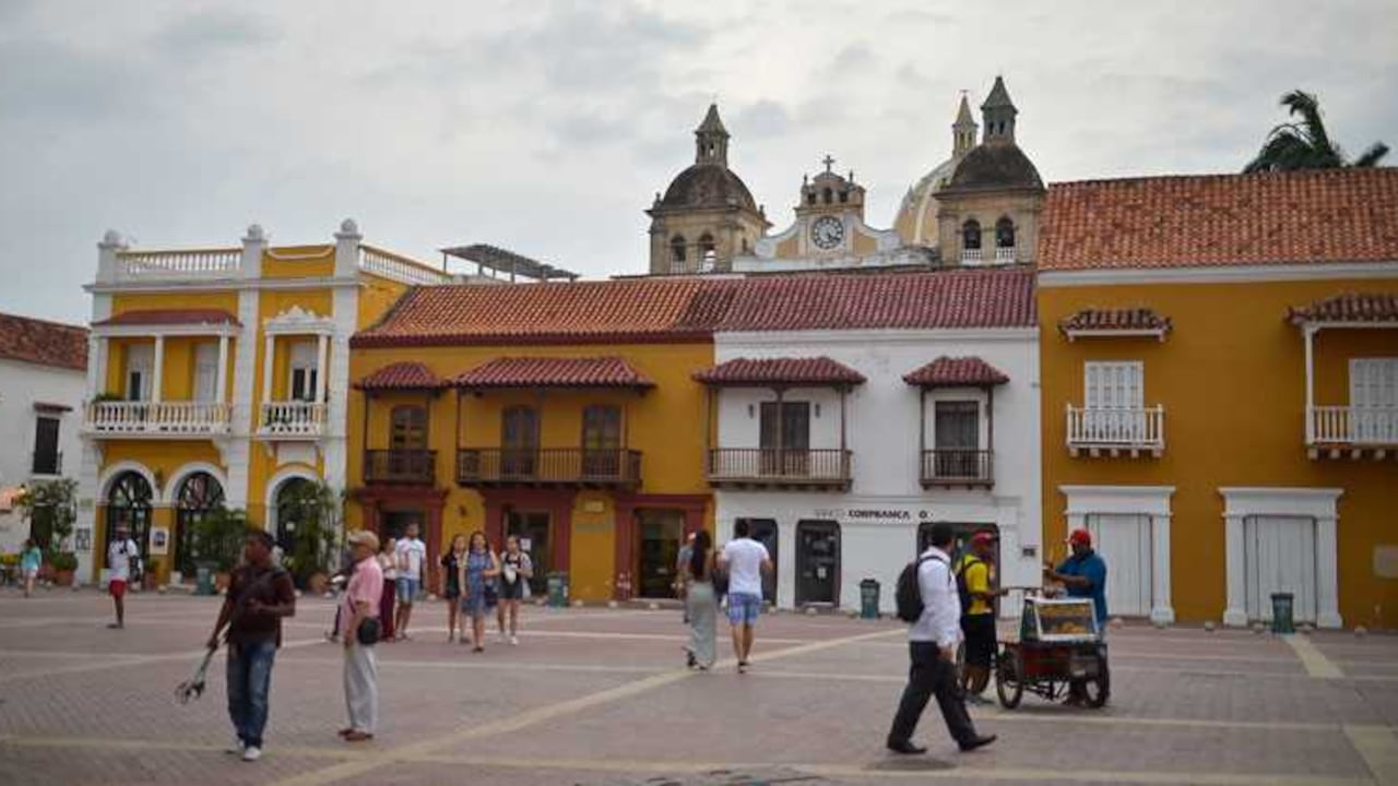 El lunes, a las 5 en punto de la tarde comenzará el acto solemne..