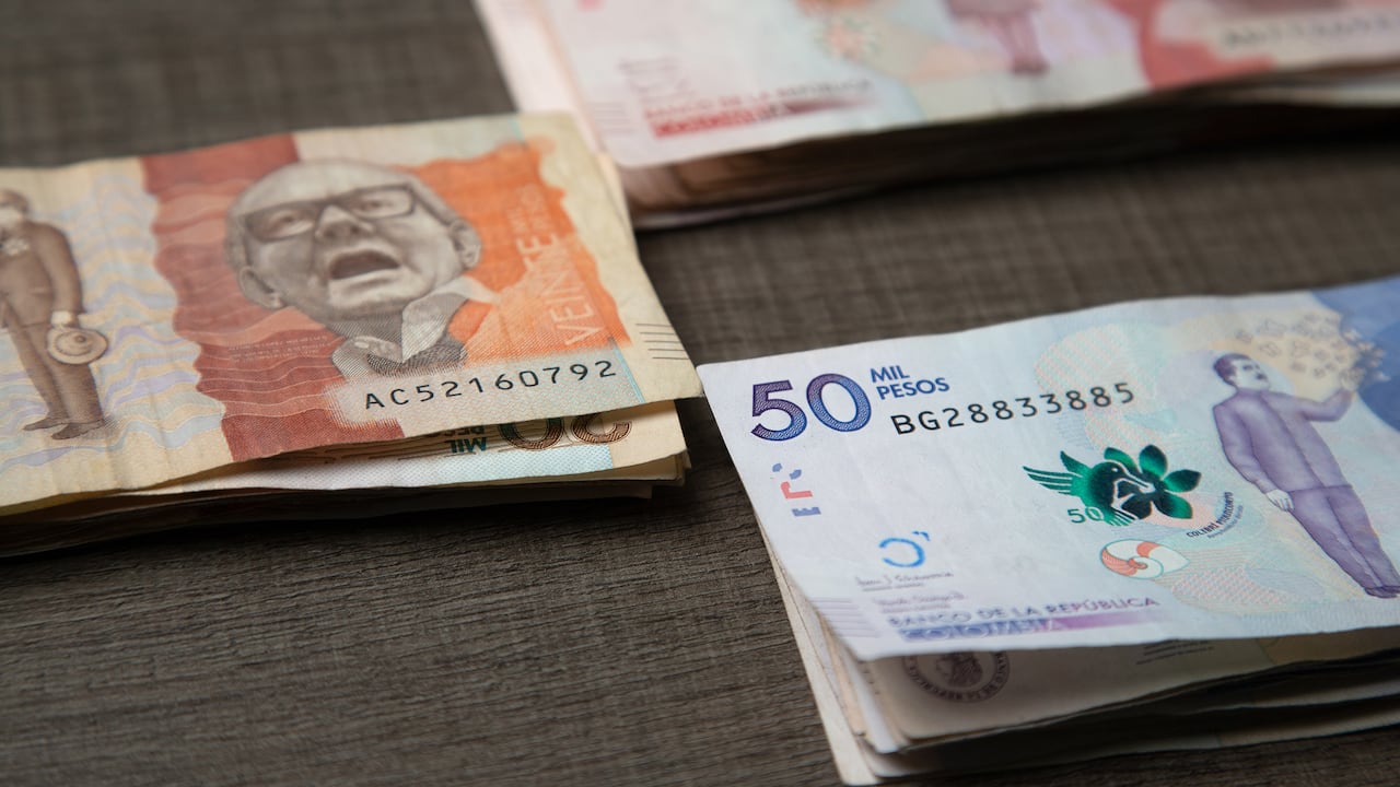 El seguro de depósito protege productos como Certificados de Depósitos a Término -CDT-, depósitos de ahorro, cuentas de ahorro especial, bonos hipotecarios entre otros.