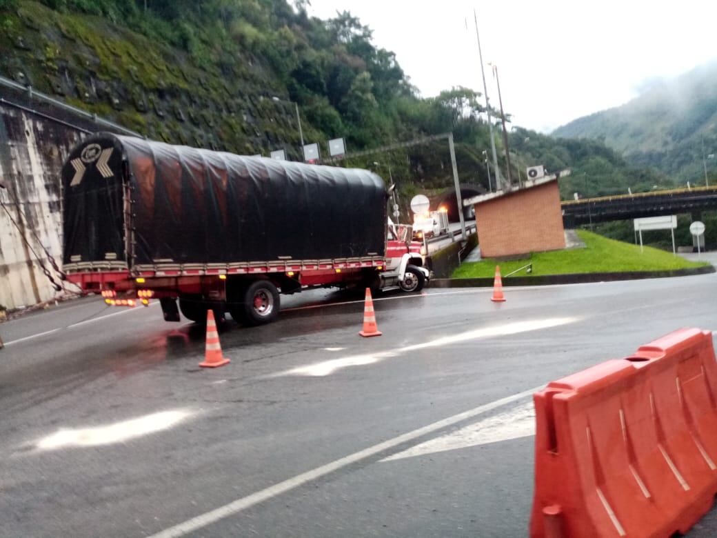 Accidente en vía al llano