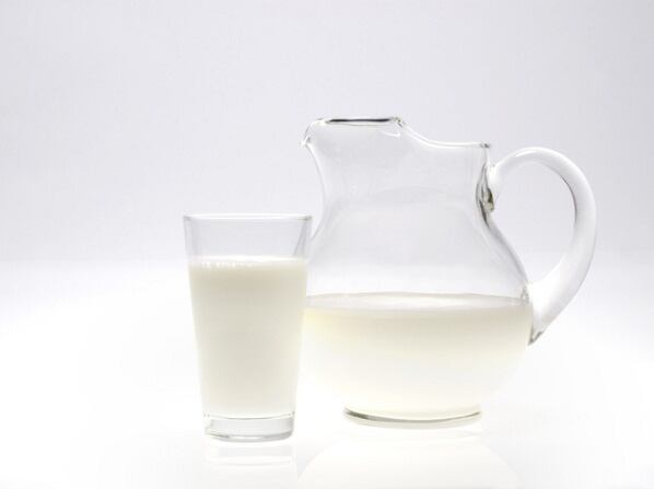 Leche: Las proteínas son digeridas más lentamente que los carbohidratos. Como consecuencia, proveen al cuerpo y al cerebro de energía durante más tiempo, incluso cuando la energía de los carbohidratos se ha agotado. 