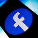 En esta ilustración fotográfica se ve el logotipo de Facebook, Inc.