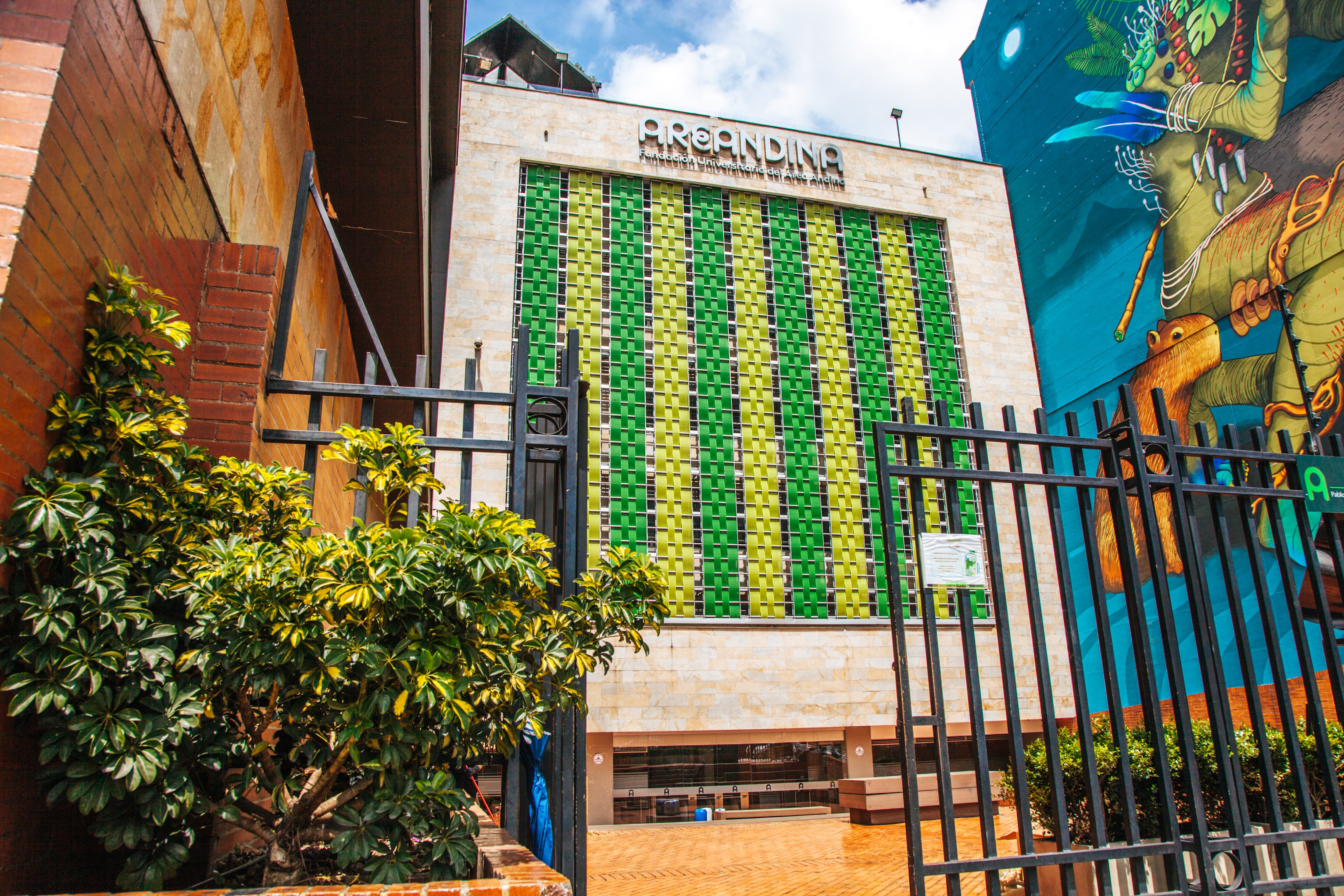 Para el Áreandina, es importante enseñarles a los docentes a aprender y a desaprender para que en las aulas de clase puedan potencializar las habilidades de los estudiantes.