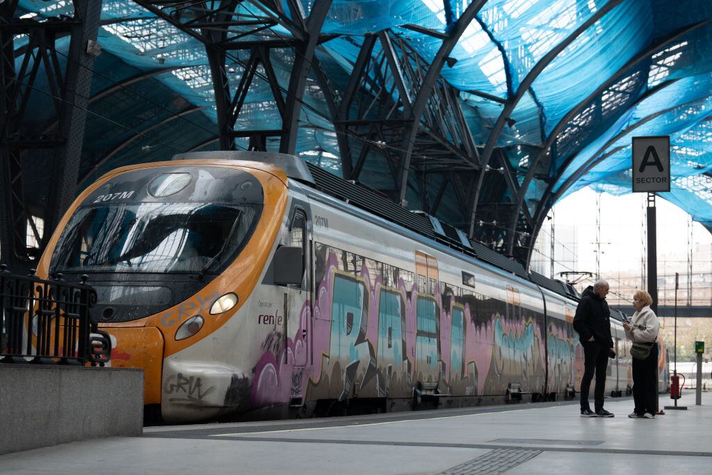 BARCELONA CATALONIA, SPAIN - FEBRUARY 21: A train at the station in France, where Rodalies operates, on 21 February, 2025 in Barcelona, Catalonia, Spain. (Photo By David Zorrakino/Europa Press via Getty Images)