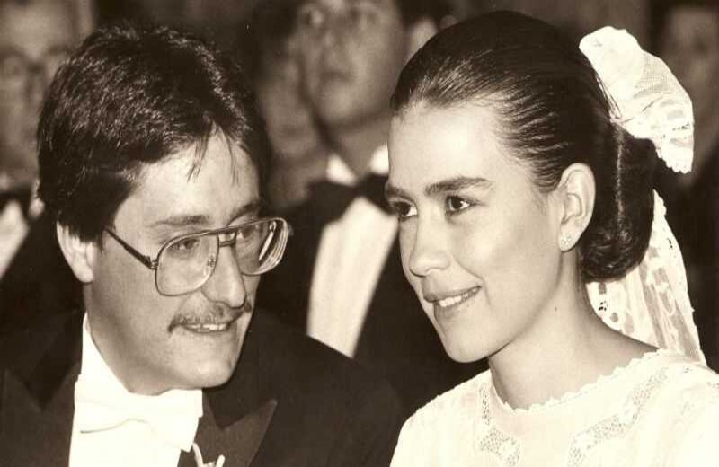 El día del matrimonio de Santos con María Victoria García. 