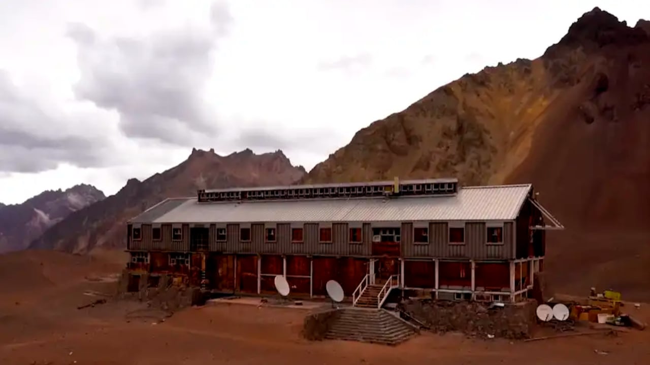 El Hotel Plaza de Mulas, en Argentina, fue considerado como el hotel ubicado a mayor altura a nivel mundial