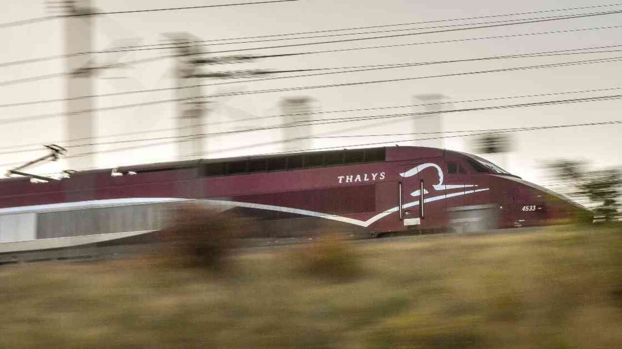 Debido a la ola de calor, el operador de trenes de alta velocidad Thalys, anunció la suspensión de la venta de billetes en todas sus líneas. Foto: PHILIPPE HUGUEN/ AFP