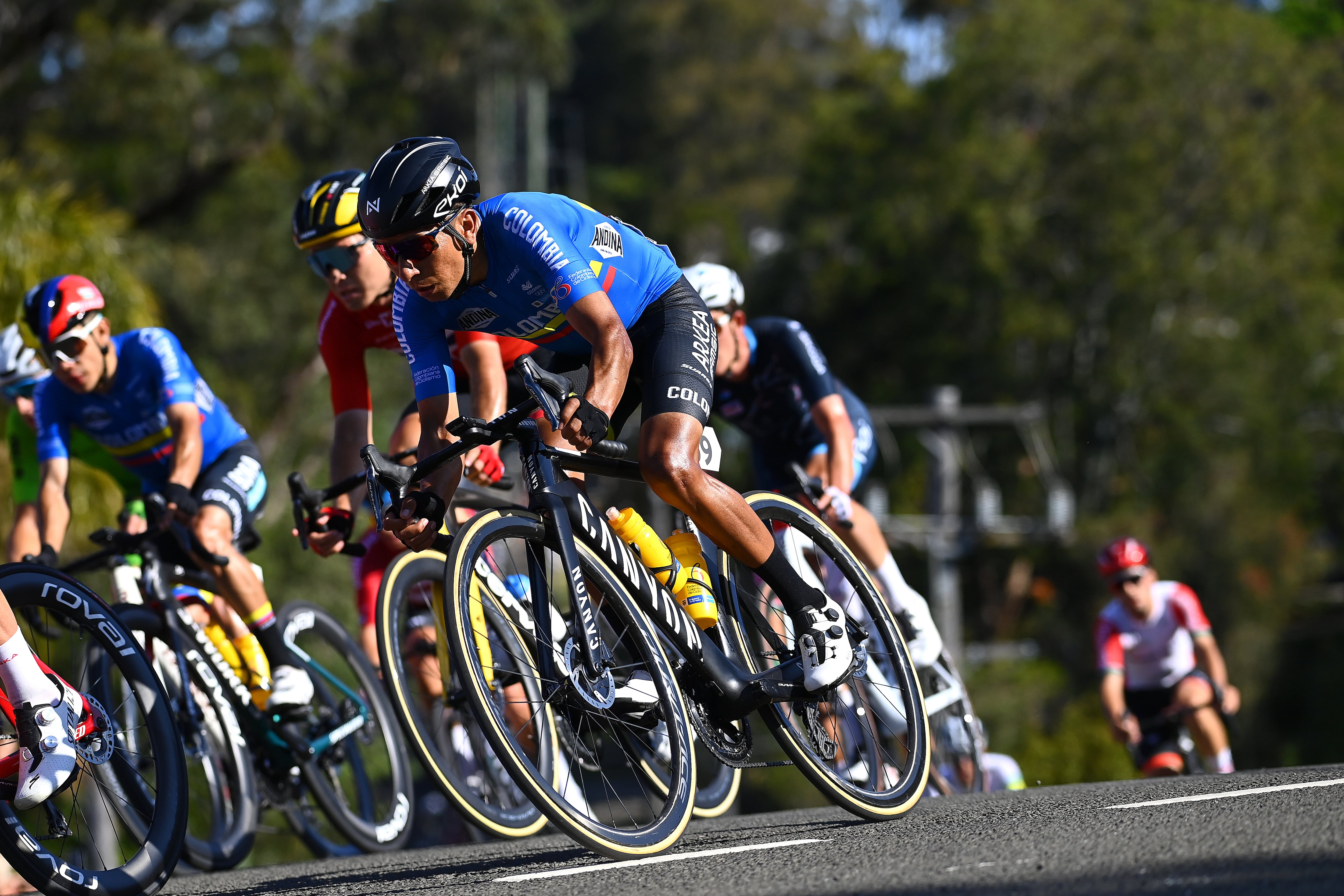 WOLLONGONG, AUSTRALIA - SEPTEMBER 25: Nairo Quintana of Colombia competes during the 95th UCI Road World Championships 2022, Men Elite Road Race a 266,9km race from Helensburgh to Wollongong / #Wollongong2022 / on September 25, 2022 in Wollongong, Australia. (Photo by Tim de Waele/Getty Images)