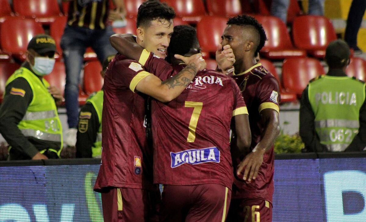 Tolima se fue adelante en el marcador con gol de Quiñones