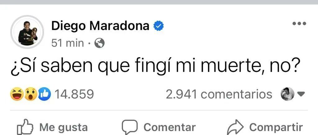 Mensajes desde la cuenta oficial de Diego Maradona, publicador por un hacker.