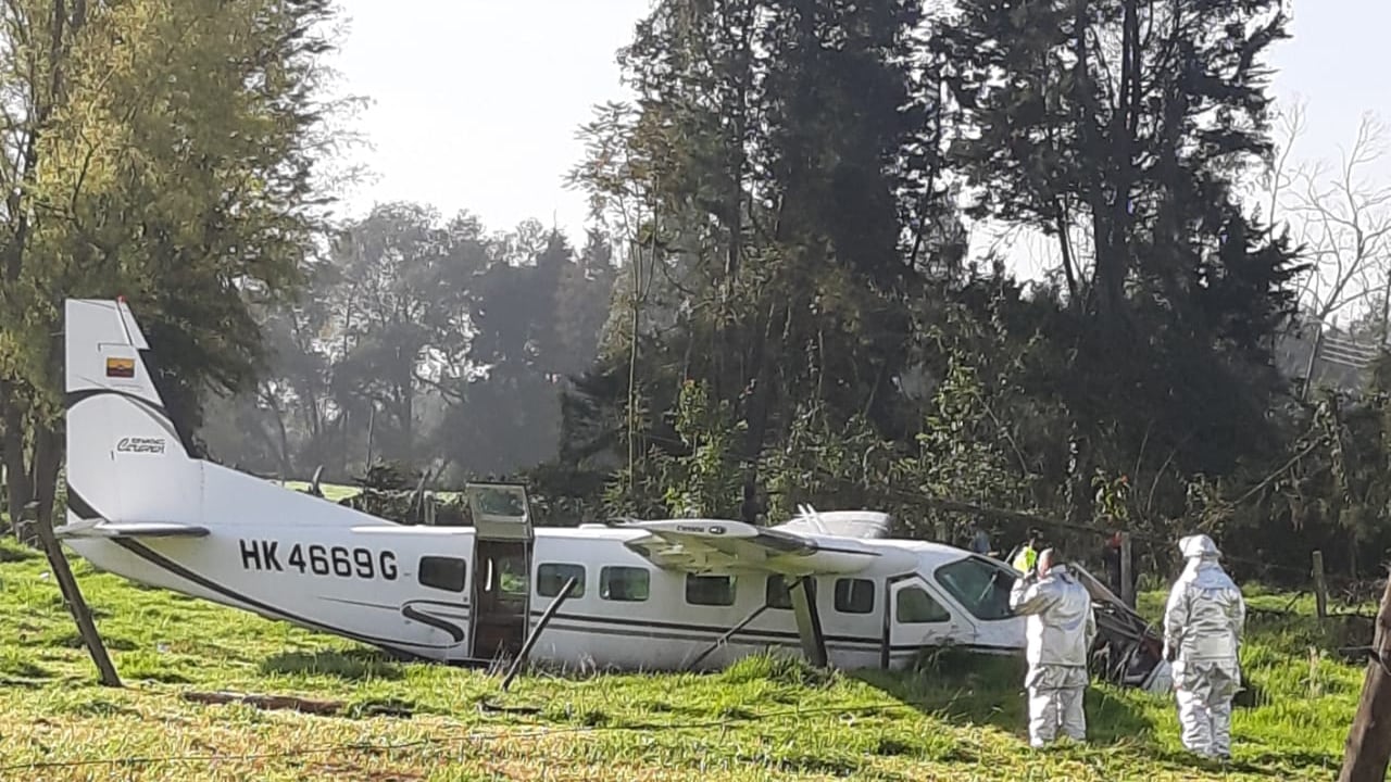 Avioneta caída en Bogotá - Cuerpo de Bomberos de Bogotá
