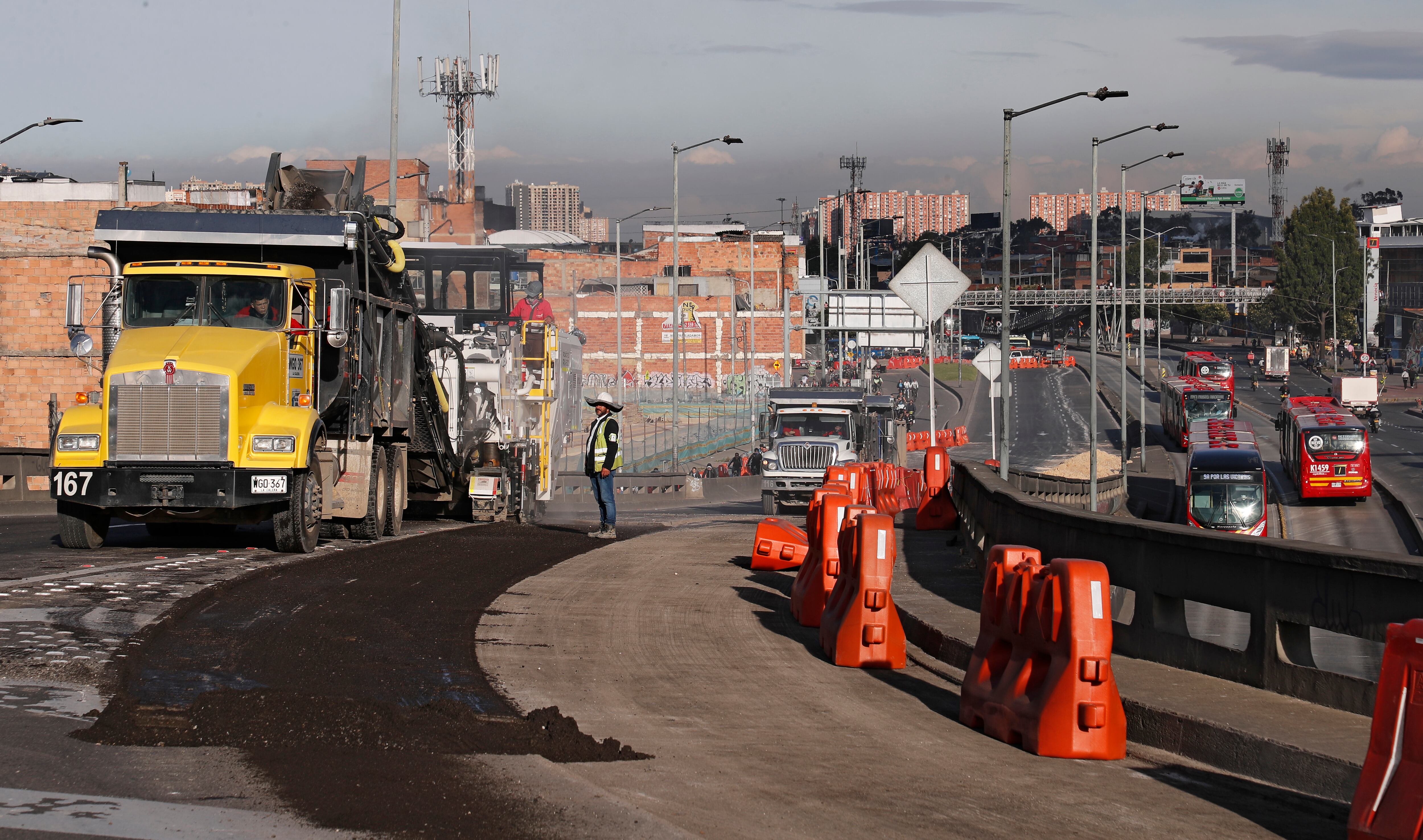Obras Transmilenio avenida 68 demolición del puente de Venecia con avenida 68 en Bogotá es una obra liderada por el IDU
Abril 11 del 2023
Foto Guillermo Torres Reina / Semana